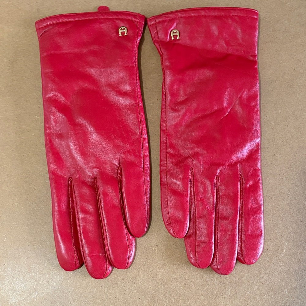 Vintage Etienne Aigner Red Leather Gloves Thinsulate Lined Luxury Statement Sz M